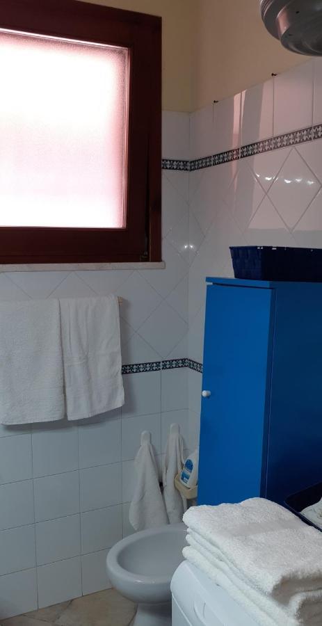La Tartaruga Spiaggiata - Bilocale Centrale A Pochi Metri Dalla Spiaggia Castelsardo Extérieur photo